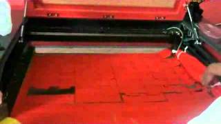 Laser cutting machine - Acrylic cutting